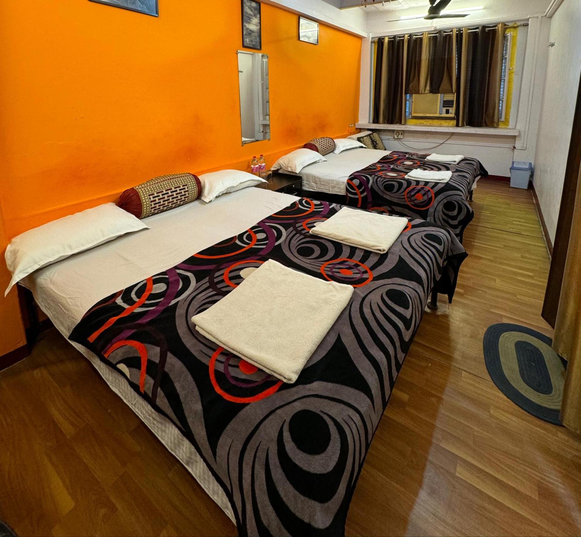 The Golden Lodge فاراناسي المظهر الخارجي الصورة